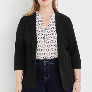 Relaxed fit black blazer